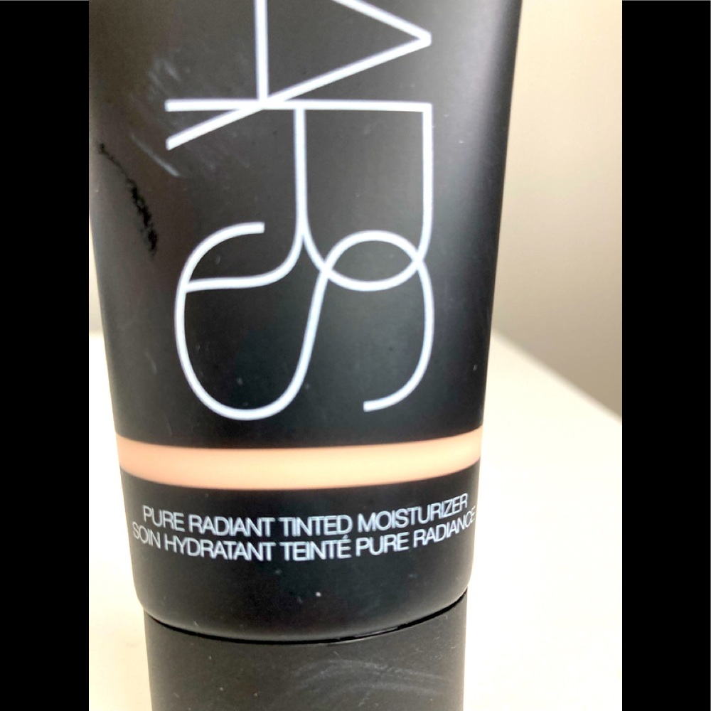 Nars tinted moisturizer